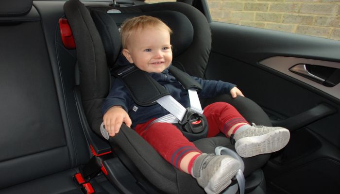 Bebek Koltuğunu Kaç Yaşına Kadar Kullanmak Gerekiyor?